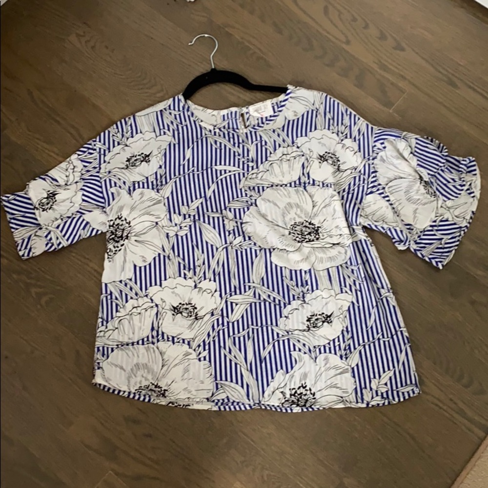 Sienna Sky Striped Floral Bell Sleeve Blouse M